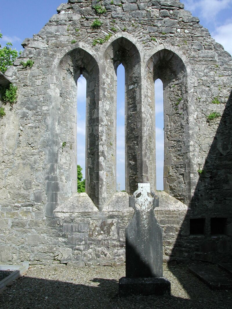 19 - Corcomroe Abbey.jpg