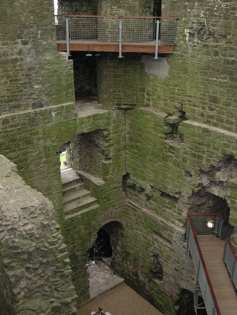 13 - Trim Castle.jpg